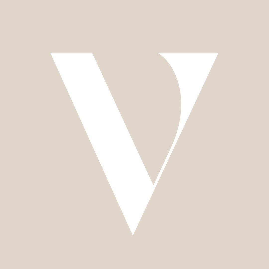 Velour Lashes Logo