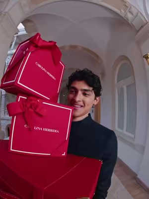 Post by carolinaherreraofficial