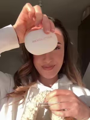 Post by makeuprevolution