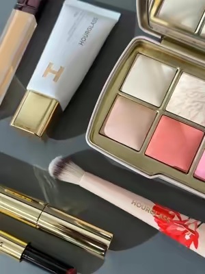 Post by hourglasscosmetics