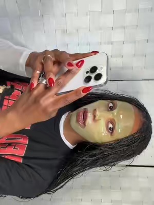 TikTok Post Thumbnail