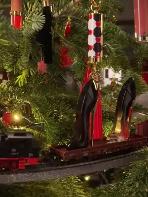 Post by carolinaherreraofficial