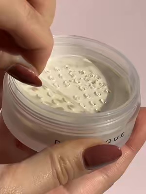 Post by dominiquecosmetics