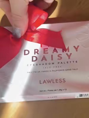 Post by lawlessbeautyofficial