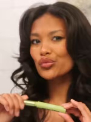 TikTok Post Thumbnail