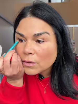 Post by cheekbonebeauty