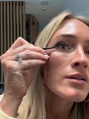 TikTok Post Thumbnail