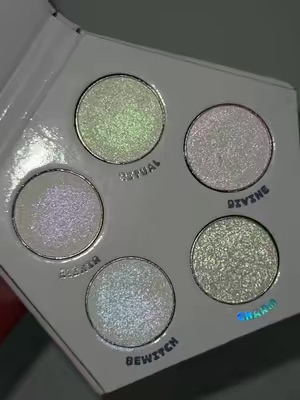 Post by glistencosmetics