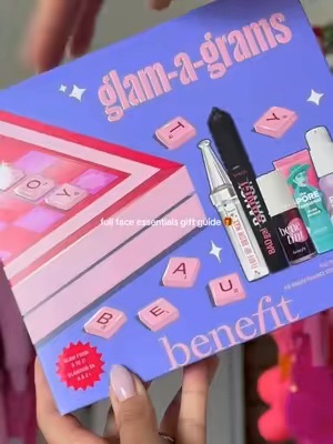 Post by benefitcosmetics