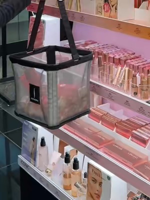 Post by grandecosmetics