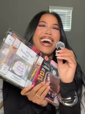 Post by lagirlcosmetics