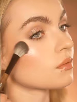 Post by danessamyricksbeauty