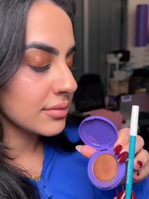 Top post by Cheekbone Beauty