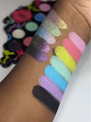 Post by glistencosmetics