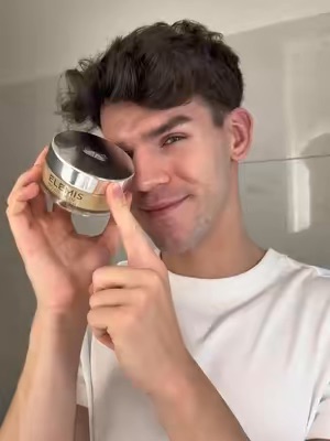 TikTok Post Thumbnail